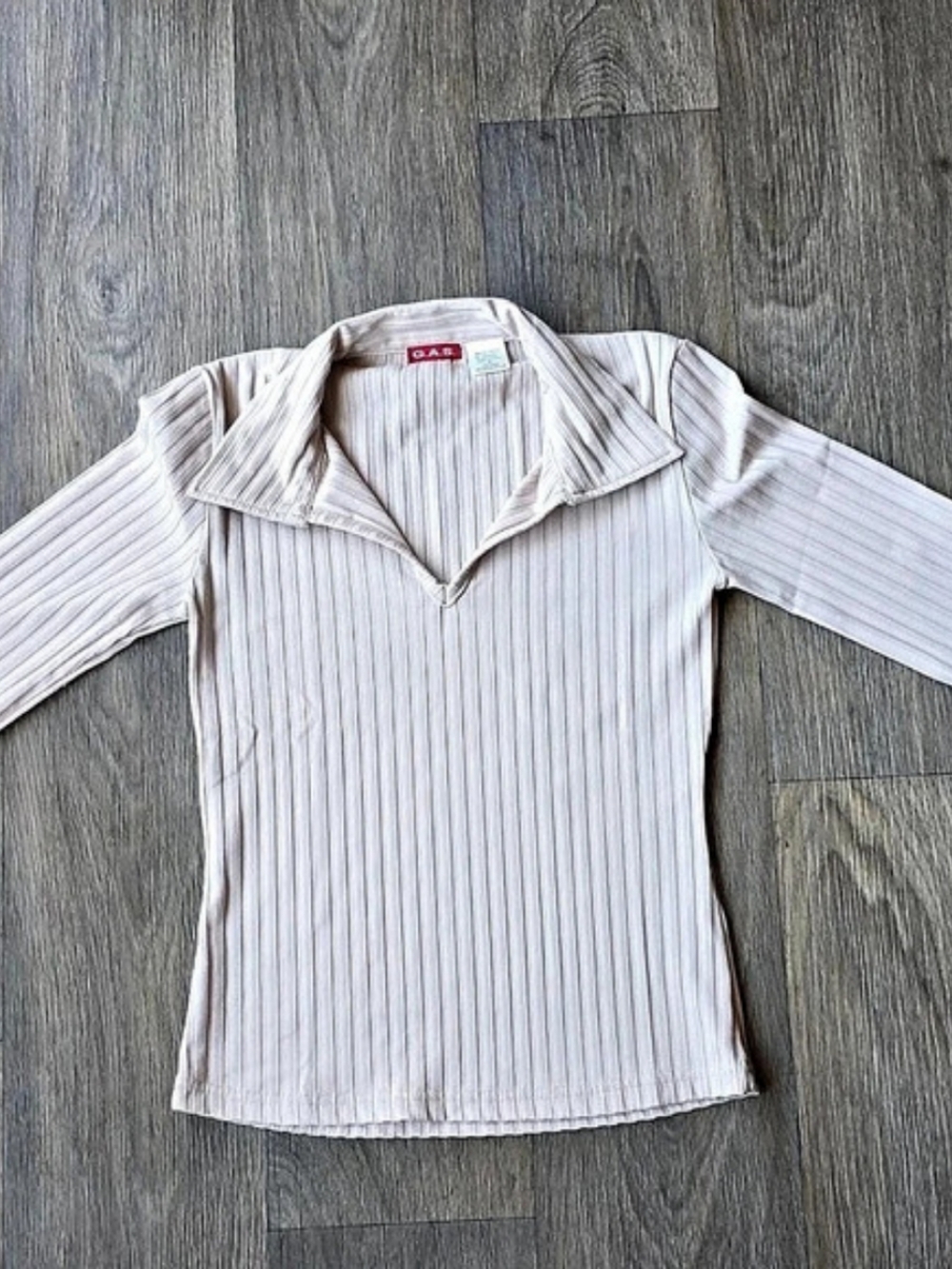 G.A.S Small. Ribbed Collared Long Sleeve Top in Cream Size Small Like New